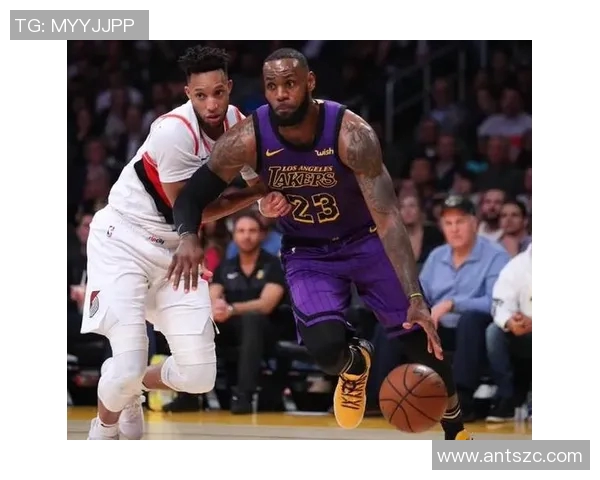 快船与开拓者激战正酣谁能在这场对决中笑到最后