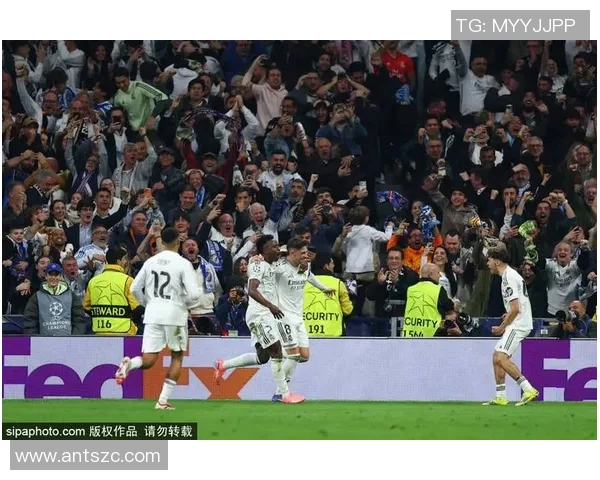 曼城与皇马激战正酣赛果揭晓引发球迷热议 曼城与皇马激战正酣赛果揭晓引发球迷热议