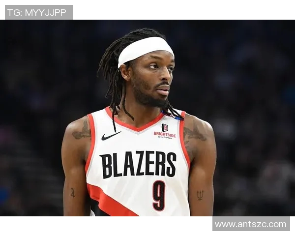 杰拉米格兰特如何在NBA赛场上展现个人风采与团队价值