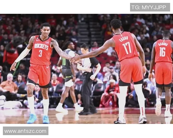 火箭队与开拓者队精彩对决数据分析与赛况回顾 火箭队与开拓者队精彩对决数据分析与赛况回顾