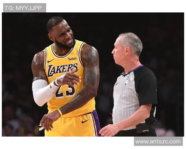 火箭与湖人激战正酣实时比分更新与精彩瞬间回顾 火箭与湖人激战正酣实时比分更新与精彩瞬间回顾