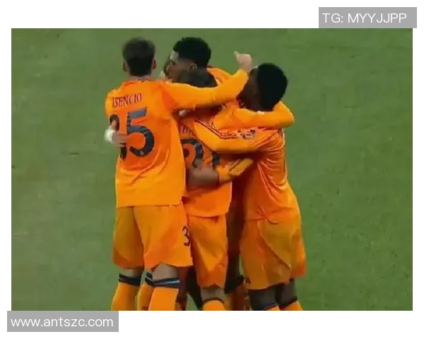 皇马与巴拉多激战正酣球迷期待精彩对决与经典时刻 皇马与巴拉多激战正酣球迷期待精彩对决与经典时刻