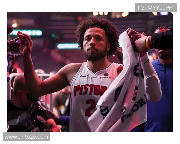 凯德坎宁安如何在NBA赛场上展现领袖风范与卓越才华