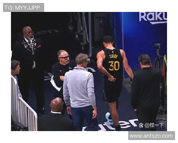 勇士与猛龙激战正酣NBA直播精彩瞬间不容错过