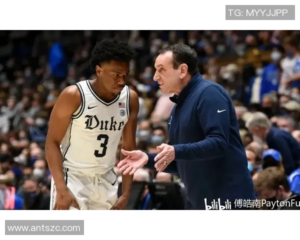 北卡与杜克2016年对决回顾：篮球激情与宿敌之战的经典瞬间